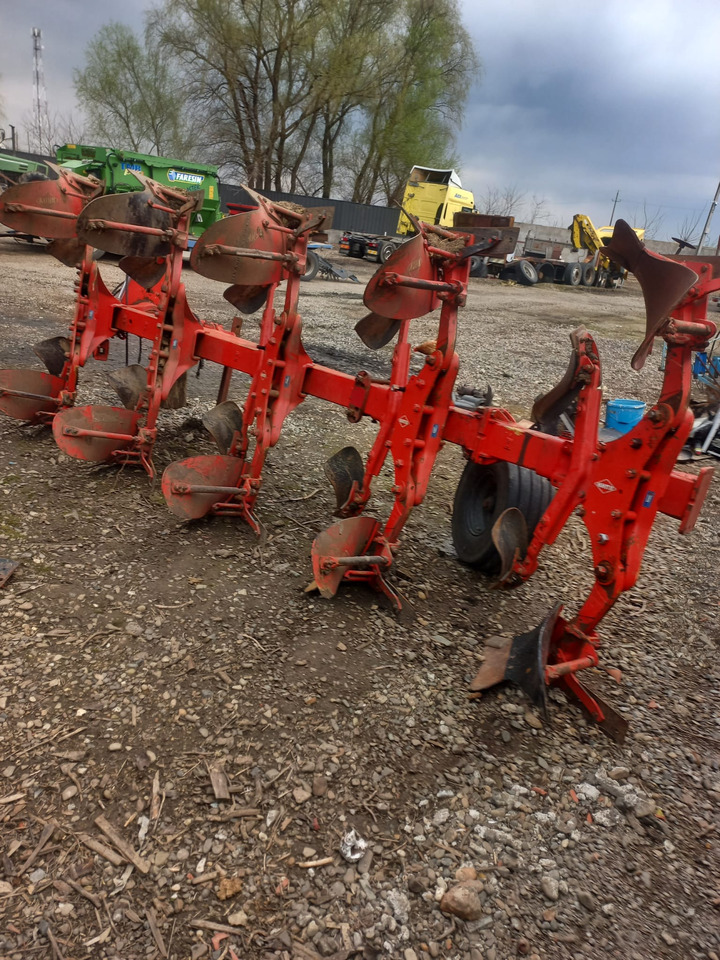 KUHN MM 151.5E.T Plow - Cày: hình 4 KUHN MM 151.5E.T Plow - Cày: hình 4