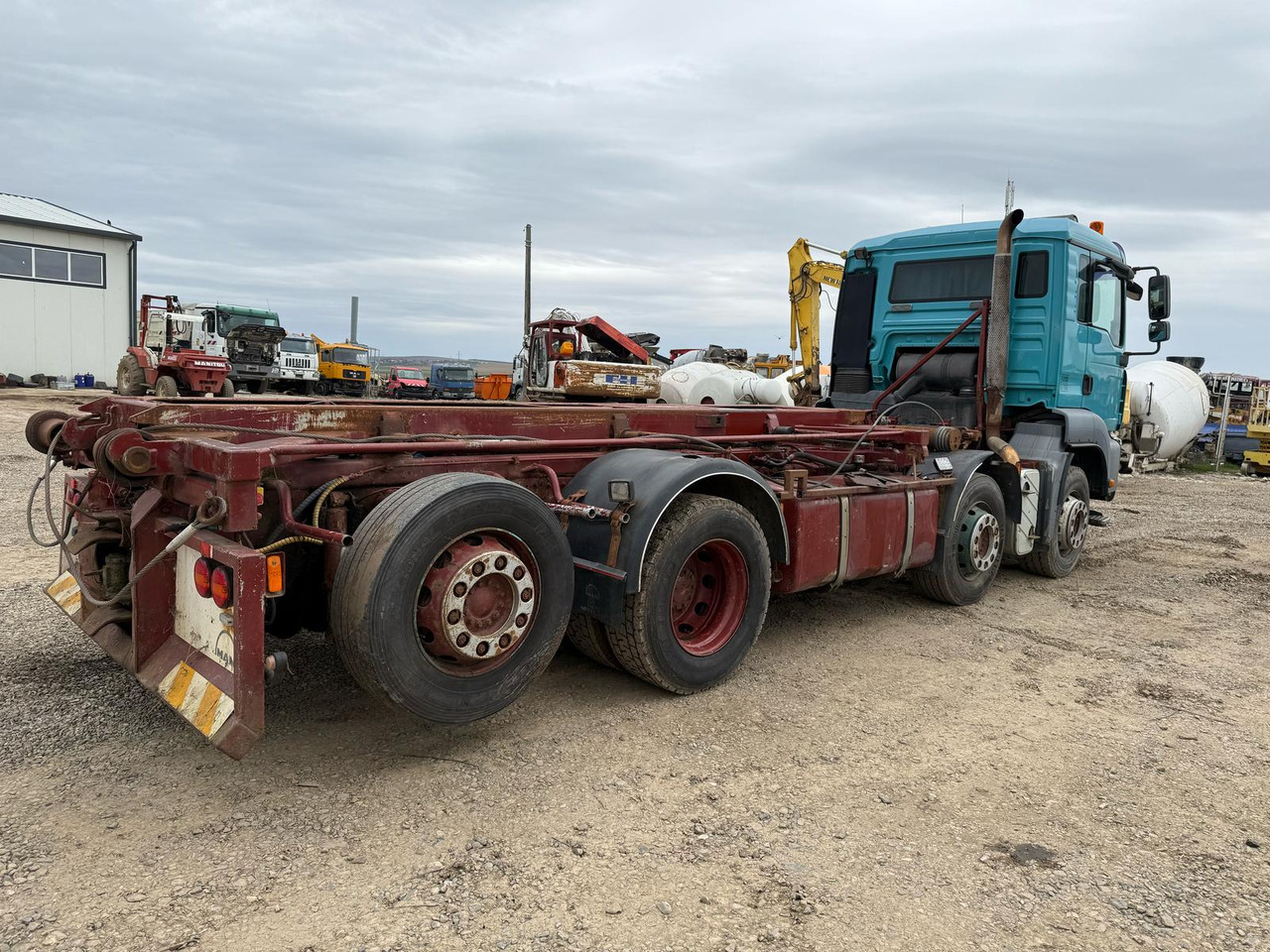 MAN TGA 440 8X2 CAR CHASSIS - Xe tải hệ thống cáp: hình 5 MAN TGA 440 8X2 CAR CHASSIS - Xe tải hệ thống cáp: hình 5