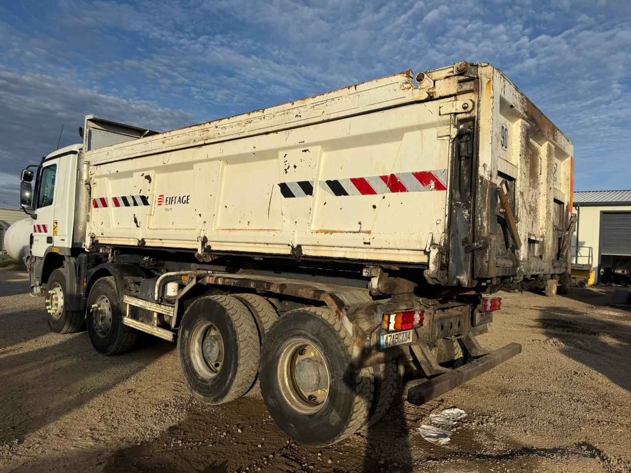 MERCEDES-BENZ ACTROS TIPPER - Xe ben: hình 5 MERCEDES-BENZ ACTROS TIPPER - Xe ben: hình 5