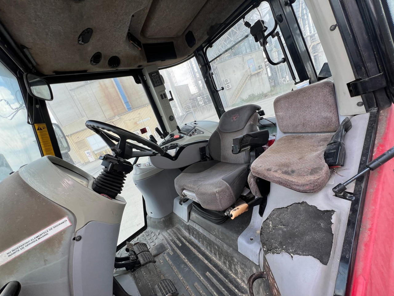 Massey Ferguson 6499 Tractor 4×4 - Máy cày: hình 5 Massey Ferguson 6499 Tractor 4×4 - Máy cày: hình 5