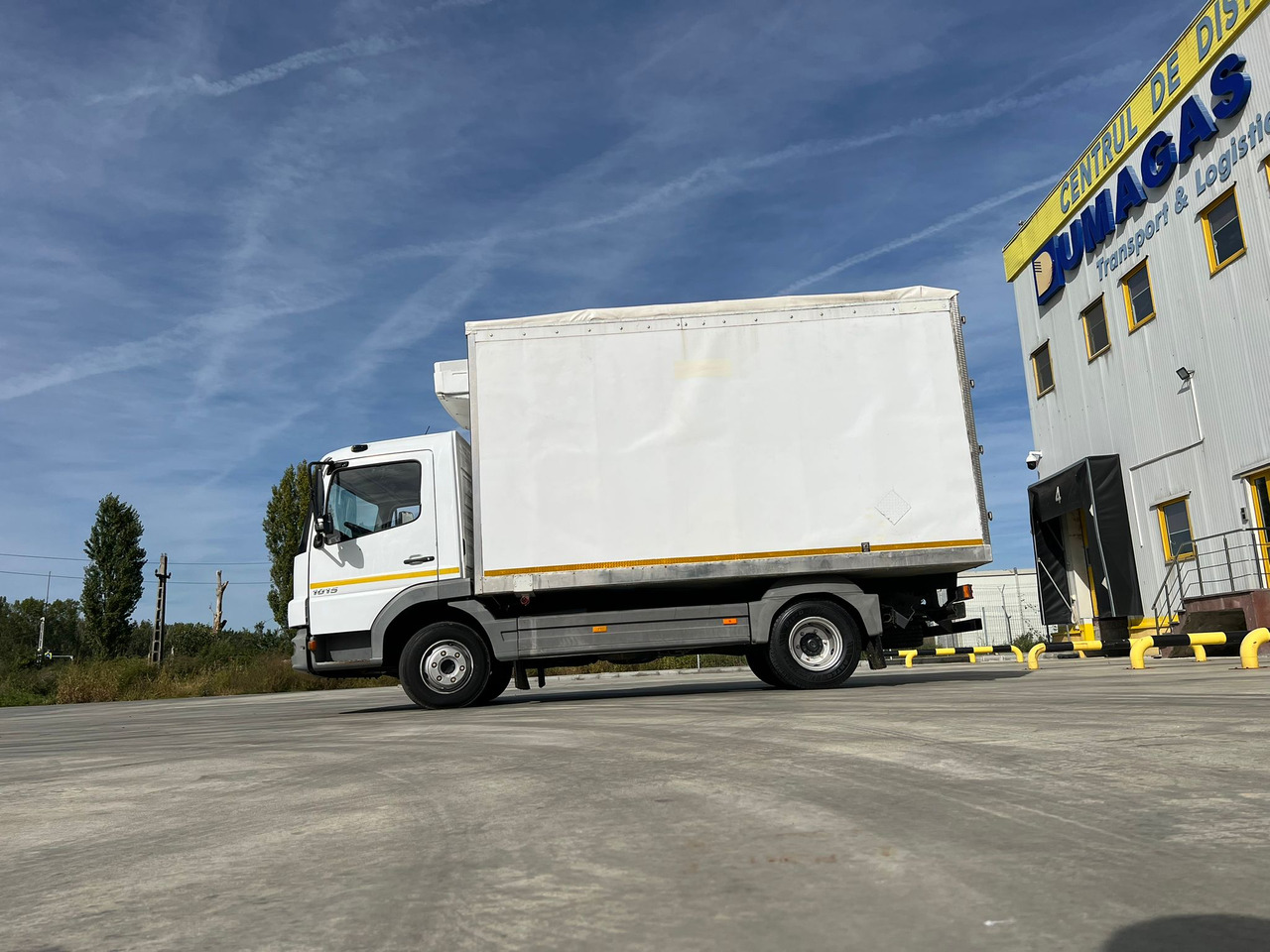 Mercedes-Benz Atego 10.15 Thermo King -20 C, Meat on hooks transport - Xe tải đông lạnh: hình 2 Mercedes-Benz Atego 10.15 Thermo King -20 C, Meat on hooks transport - Xe tải đông lạnh: hình 2