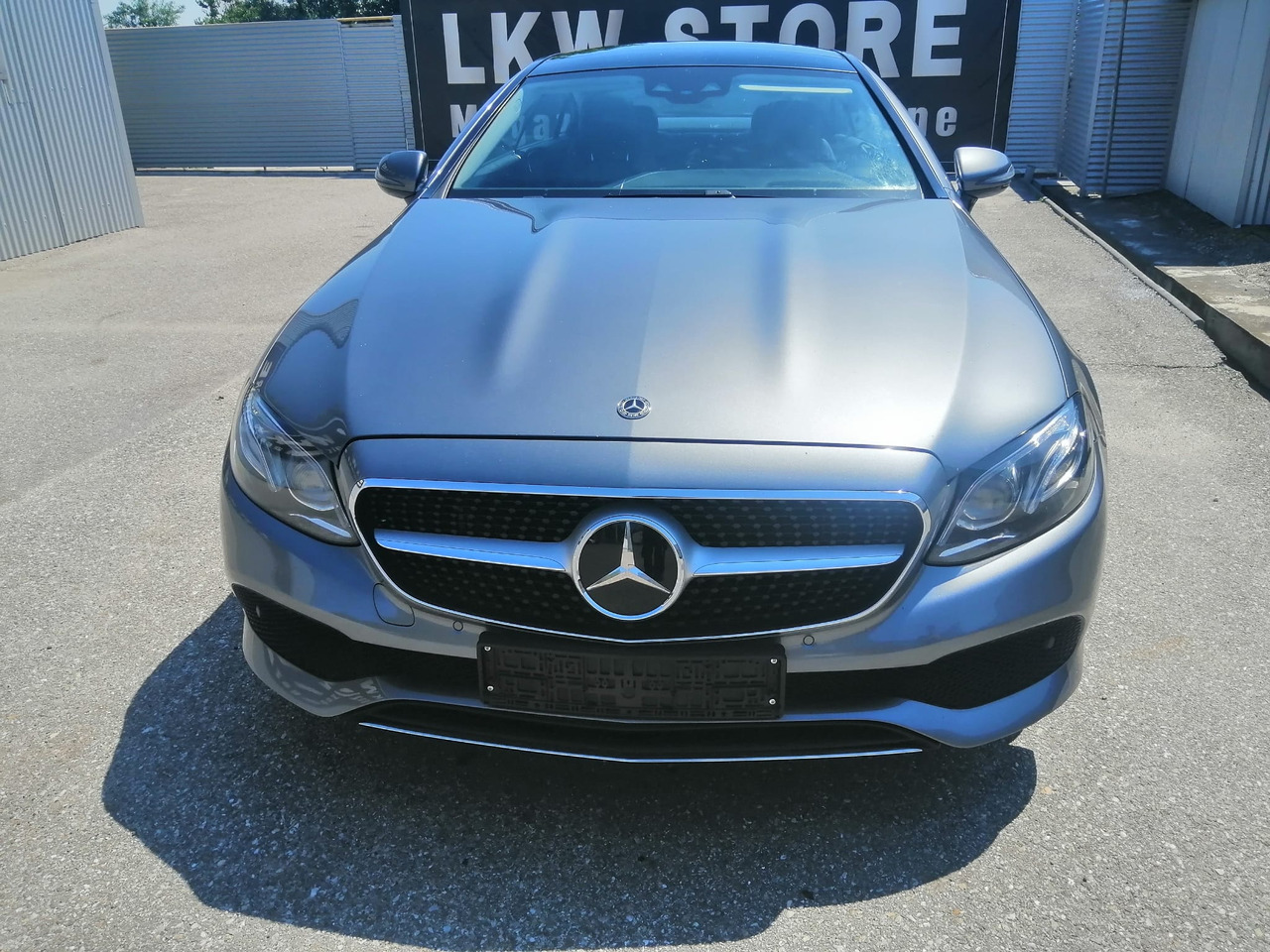 Mercedes Benz E220d Coupe, TOP !!! - Xe hơi: hình 2 Mercedes Benz E220d Coupe, TOP !!! - Xe hơi: hình 2