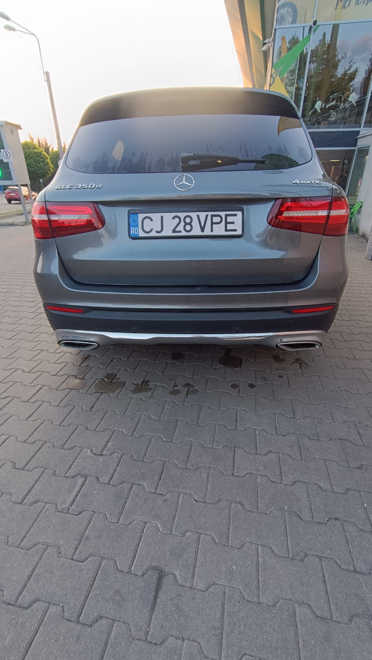 Mercedes-Benz GLC 4×4 - SUV: hình 4 Mercedes-Benz GLC 4×4 - SUV: hình 4