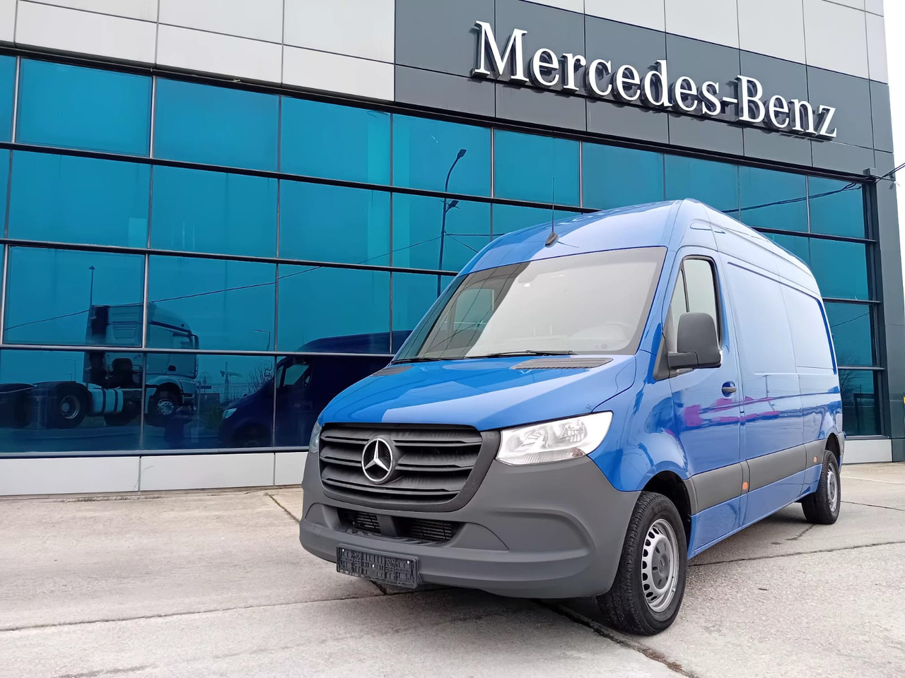 Mercedes-Benz Sprinter L2H2 2.2D 115CP, TOP !!! - Xe van chở hàng: hình 1 Mercedes-Benz Sprinter L2H2 2.2D 115CP, TOP !!! - Xe van chở hàng: hình 1