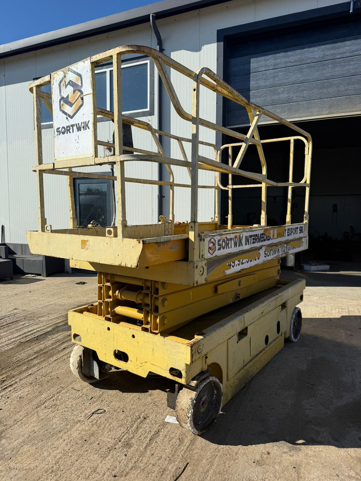 NACELLE - Máy nâng người hình kéo: hình 3 NACELLE - Máy nâng người hình kéo: hình 3