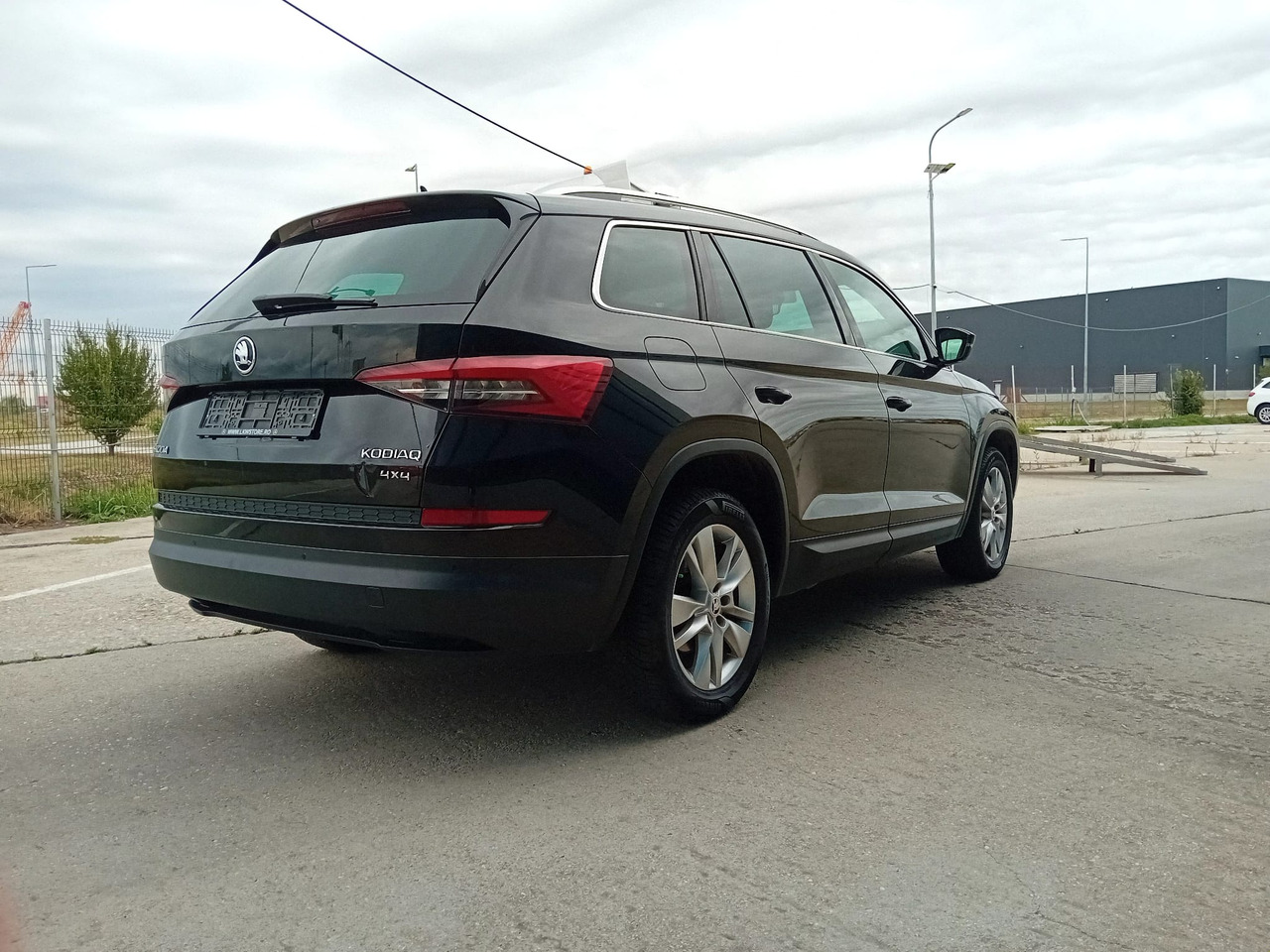 SKODA KODIAQ 2.0 TDI 4×4 DSG, TOP !!! - SUV: hình 5 SKODA KODIAQ 2.0 TDI 4×4 DSG, TOP !!! - SUV: hình 5