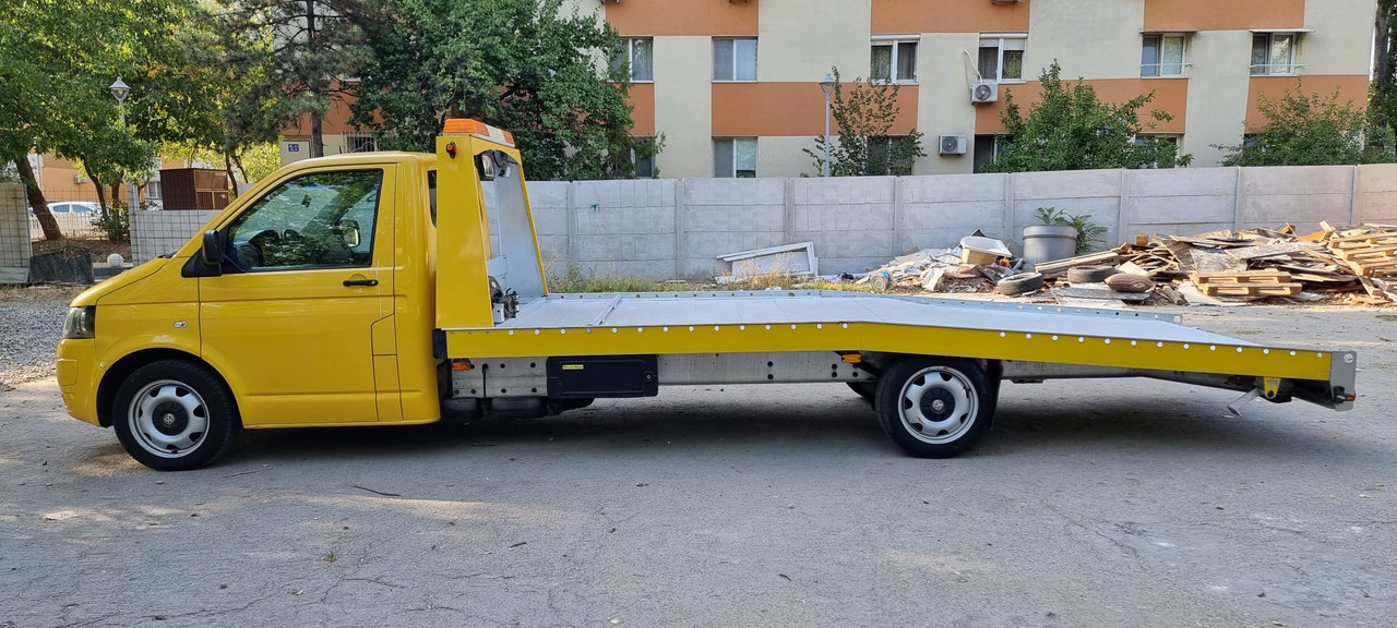 Volkswagen Transporter Platform Car - Xe tải kéo: hình 1 Volkswagen Transporter Platform Car - Xe tải kéo: hình 1