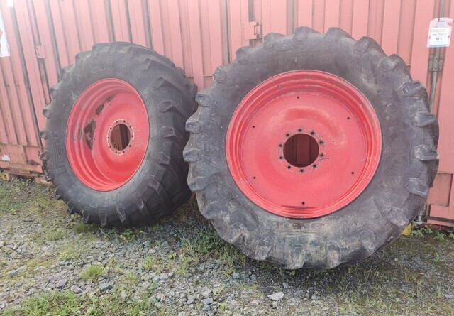 Fendt Takarenkaat 650/65R42 vanteineen - Lốp cho Máy cày: hình 2 Fendt Takarenkaat 650/65R42 vanteineen - Lốp cho Máy cày: hình 2