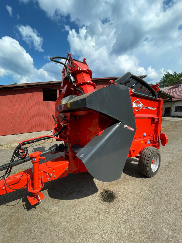 KUHN Primor 3570M hinattava paalisilppuri - Trang thiết bị gia súc: hình 1 KUHN Primor 3570M hinattava paalisilppuri - Trang thiết bị gia súc: hình 1