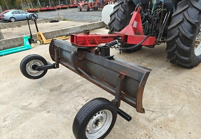 Kipa 245cm perälevy - hydraulinen - VIDEO - Lưỡi dao: hình 2 Kipa 245cm perälevy - hydraulinen - VIDEO - Lưỡi dao: hình 2