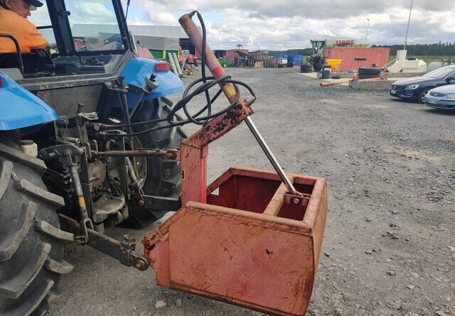 Runni Rehu-Runni L30 rehuleikkuri - VIDEO - Trang thiết bị hầm chứa: hình 5 Runni Rehu-Runni L30 rehuleikkuri - VIDEO - Trang thiết bị hầm chứa: hình 5