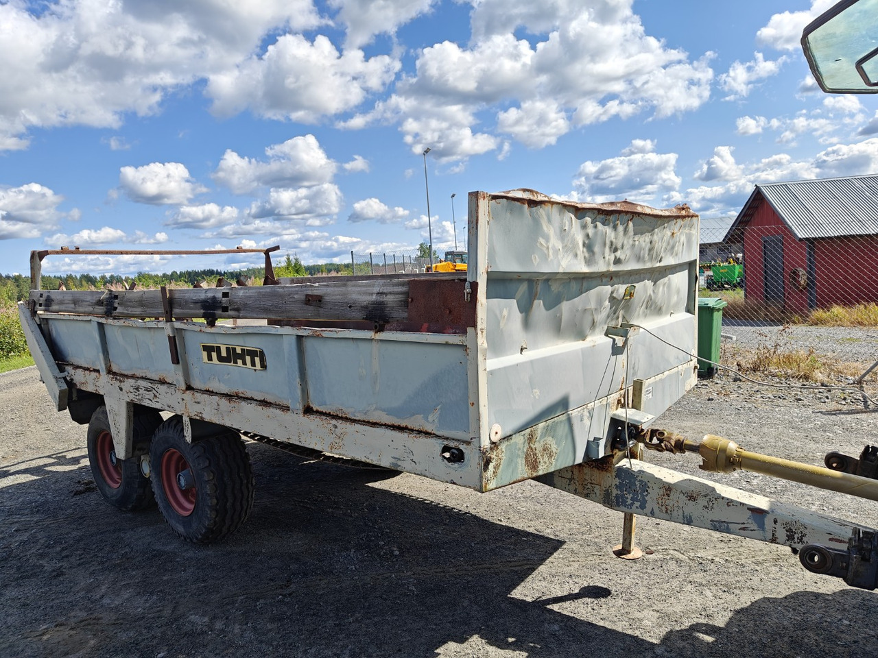 Tuhti yleisperävaunu - telikärry - 8000kg - Máy rải phân chuồng: hình 4 Tuhti yleisperävaunu - telikärry - 8000kg - Máy rải phân chuồng: hình 4