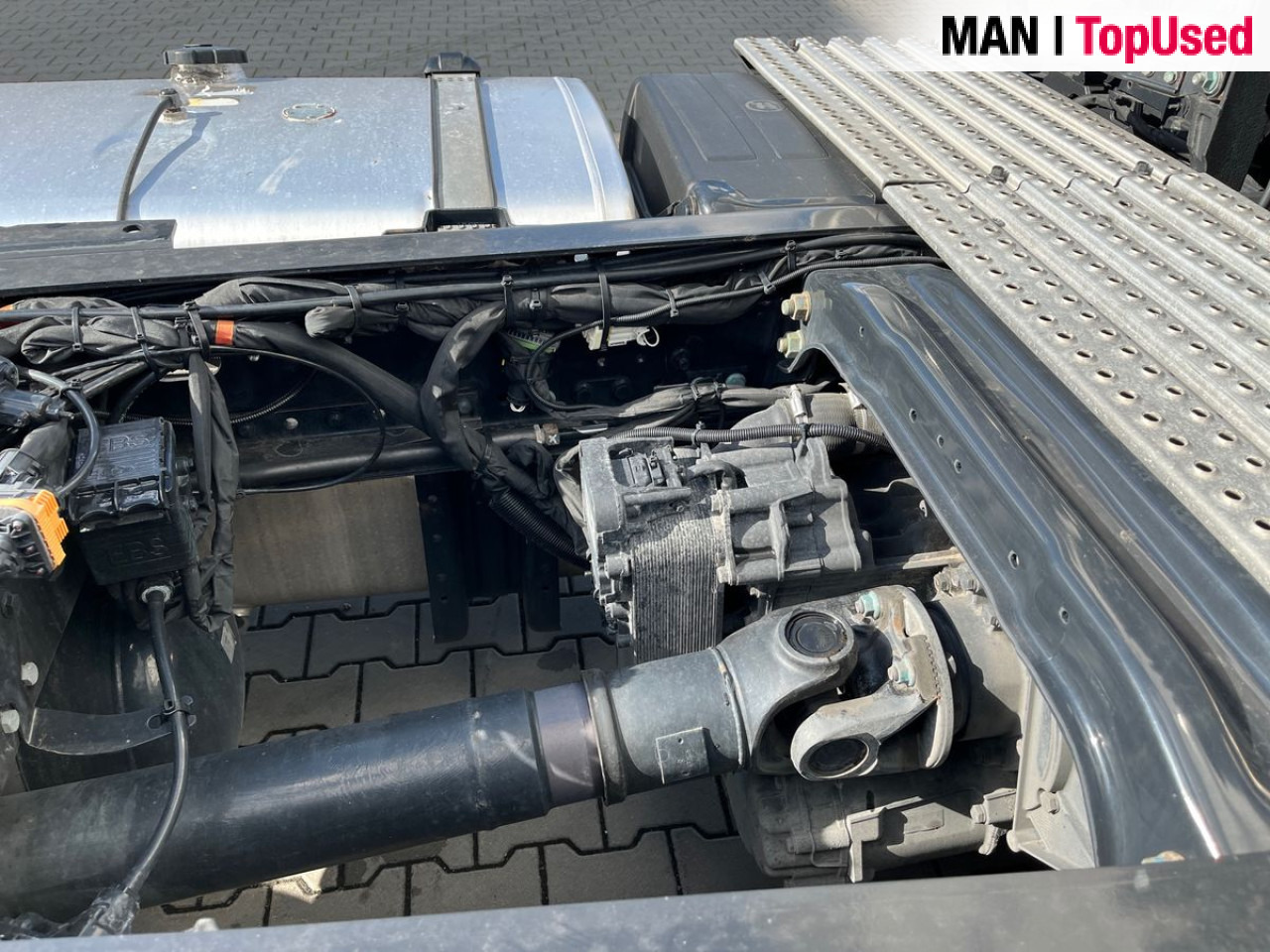 MAN TGX 18.470 4x2 BL SA - Xe đầu kéo: hình 5 MAN TGX 18.470 4x2 BL SA - Xe đầu kéo: hình 5