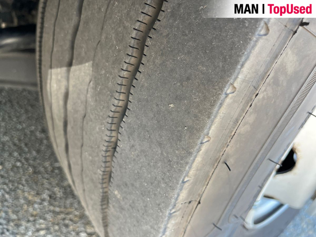 MAN TGX 18.470 4x2 LL SA Euro6 Retarder Klima ZV - Xe đầu kéo: hình 3 MAN TGX 18.470 4x2 LL SA Euro6 Retarder Klima ZV - Xe đầu kéo: hình 3