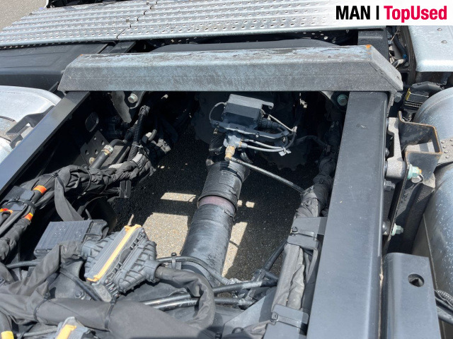 MAN TGX 18.470 4x2 LL SA Klima Luftfeder ZV - Xe đầu kéo: hình 4 MAN TGX 18.470 4x2 LL SA Klima Luftfeder ZV - Xe đầu kéo: hình 4