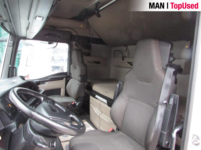 MAN TGX 18.470 4x2 LL VARIABLE 5TH WHEEL - Xe đầu kéo: hình 2 MAN TGX 18.470 4x2 LL VARIABLE 5TH WHEEL - Xe đầu kéo: hình 2