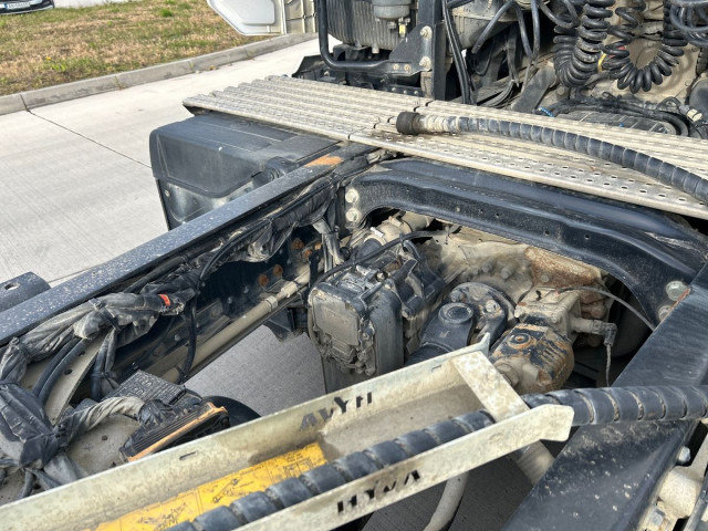 MAN TGX 18.470 4x2 BL SA hydraulika - Xe đầu kéo: hình 3 MAN TGX 18.470 4x2 BL SA hydraulika - Xe đầu kéo: hình 3