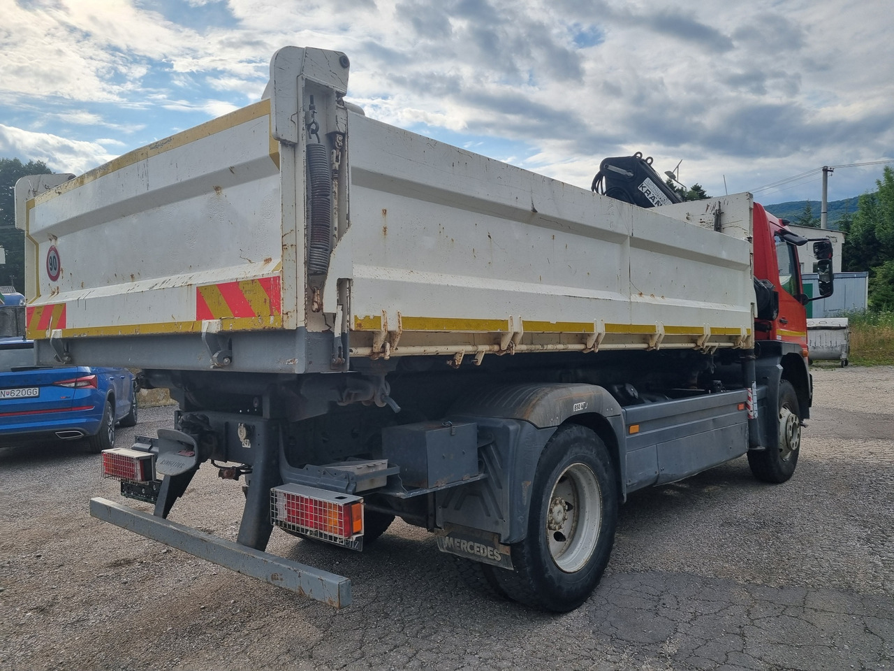 MERCEDES-BENZ ATEGO 1323 4x4 tipper + crane HIAB 095 - Xe ben, Xe cẩu tự hành: hình 4 MERCEDES-BENZ ATEGO 1323 4x4 tipper + crane HIAB 095 - Xe ben, Xe cẩu tự hành: hình 4
