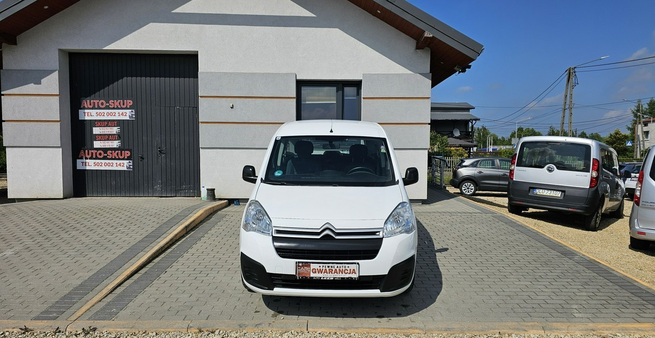 Citroen Berlingo II 5 -osobowy - Xe hơi: hình 2 Citroen Berlingo II 5 -osobowy - Xe hơi: hình 2