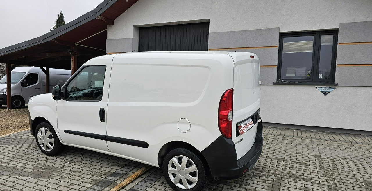 Opel Combo Opel Combo 1.4 Benzyna Polski Salon - Xe van chở hàng: hình 5 Opel Combo Opel Combo 1.4 Benzyna Polski Salon - Xe van chở hàng: hình 5