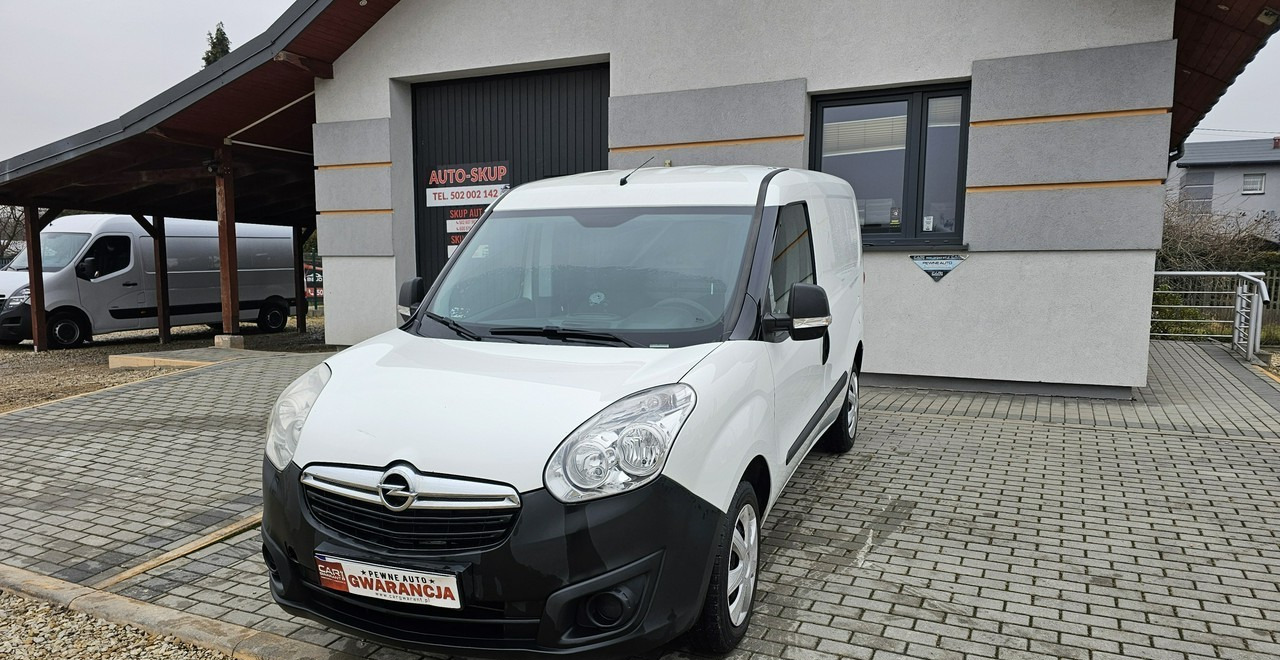 Opel Combo Opel Combo 1.4 Benzyna Polski Salon - Xe van chở hàng: hình 3 Opel Combo Opel Combo 1.4 Benzyna Polski Salon - Xe van chở hàng: hình 3