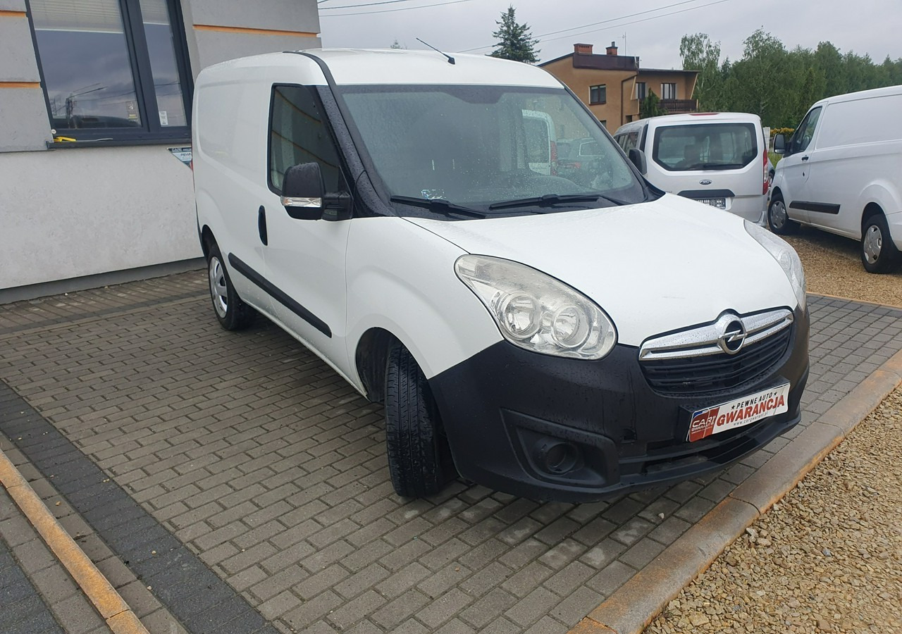 Opel Combo Opel Combo 1.4 Benzyna Polski Salon - Xe van chở hàng: hình 3 Opel Combo Opel Combo 1.4 Benzyna Polski Salon - Xe van chở hàng: hình 3