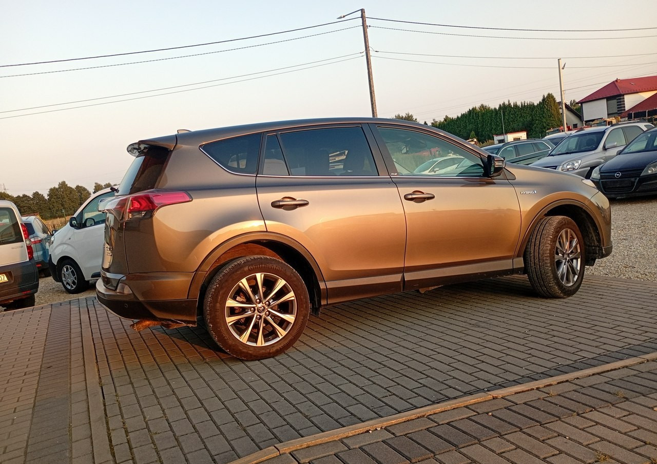 Toyota RAV 4 IV 2017/ 2018 - SUV: hình 5 Toyota RAV 4 IV 2017/ 2018 - SUV: hình 5