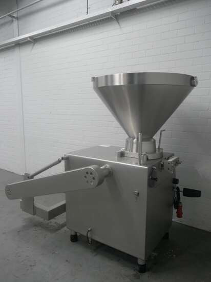 Rex vacuum filler RVF736 - Máy thực phẩm: hình 4 Rex vacuum filler RVF736 - Máy thực phẩm: hình 4