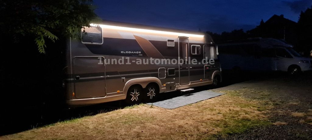 Bürstner Elegance I 910 G Solar/AHK/RFK/Alde/TwinSat/2xTV/Vollausstattung Elegance I 910 G Solar/AHK/RFK/Alde/TwinSat/2xTV/Vollausstattung - Xe cắm trại tích hợp: hình 5 Bürstner Elegance I 910 G Solar/AHK/RFK/Alde/TwinSat/2xTV/Vollausstattung Elegance I 910 G Solar/AHK/RFK/Alde/TwinSat/2xTV/Vollausstattung - Xe cắm trại tích hợp: hình 5