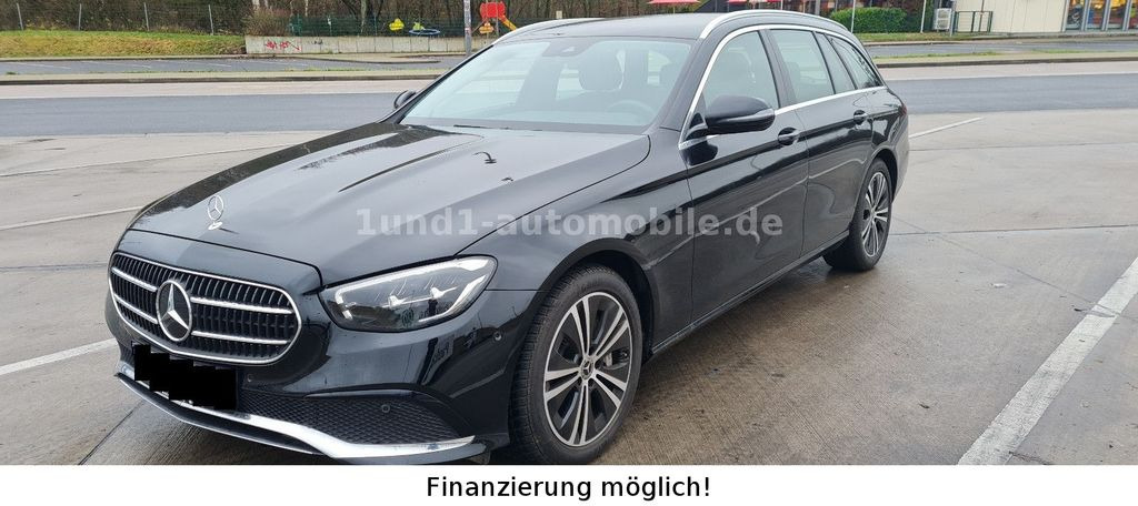 Mercedes-Benz E 400 dT 4Matic Avant LED 9G-Tronic MBUX Widescreen E 400 dT 4Matic Avant LED 9G-Tronic MBUX Widescreen - Xe hơi: hình 4 Mercedes-Benz E 400 dT 4Matic Avant LED 9G-Tronic MBUX Widescreen E 400 dT 4Matic Avant LED 9G-Tronic MBUX Widescreen - Xe hơi: hình 4