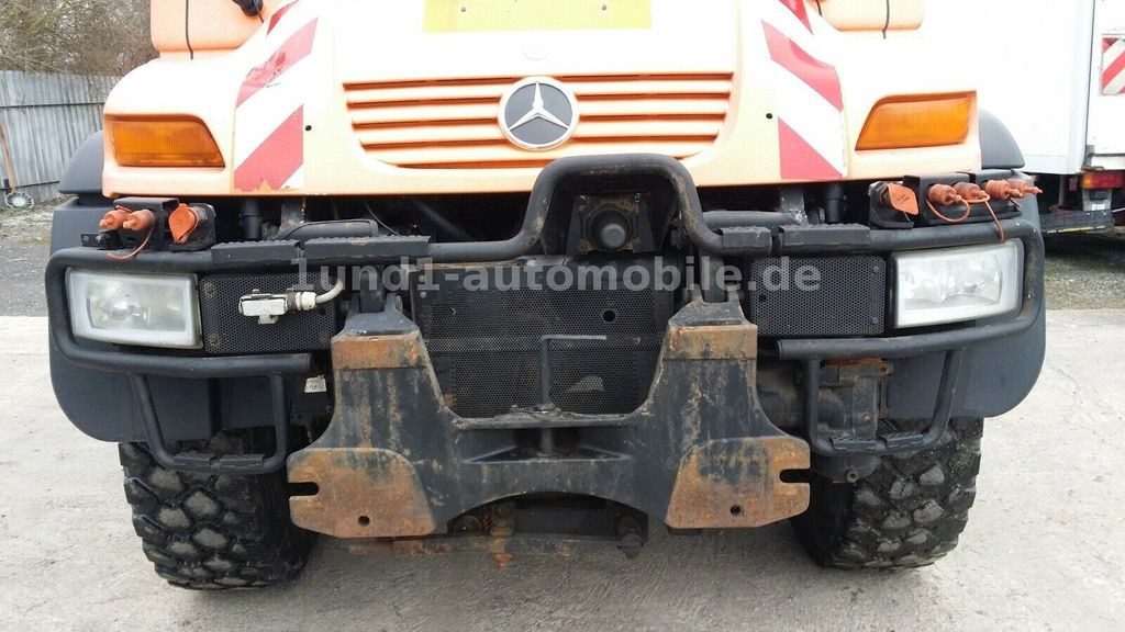 Mercedes-Benz Unimog U 500 Kipper Kommunalhydraulik U 300 400 U 500 Kipper Kommunalhydraulik U 300 400 - Tiện ích/ Xe đặc dụng: hình 4 Mercedes-Benz Unimog U 500 Kipper Kommunalhydraulik U 300 400 U 500 Kipper Kommunalhydraulik U 300 400 - Tiện ích/ Xe đặc dụng: hình 4