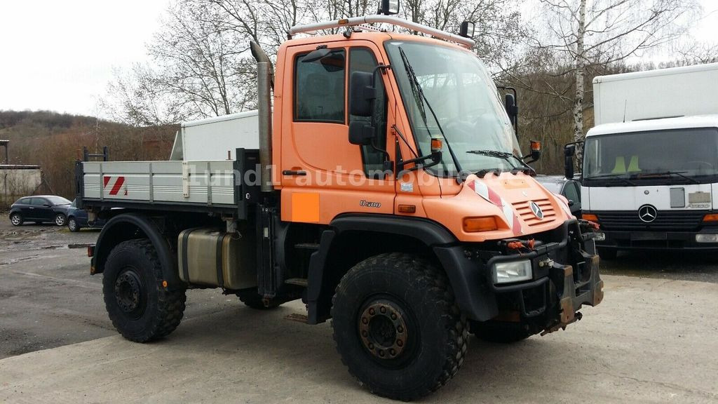 Mercedes-Benz Unimog U 500 Kipper Kommunalhydraulik U 300 400 U 500 Kipper Kommunalhydraulik U 300 400 - Tiện ích/ Xe đặc dụng: hình 3 Mercedes-Benz Unimog U 500 Kipper Kommunalhydraulik U 300 400 U 500 Kipper Kommunalhydraulik U 300 400 - Tiện ích/ Xe đặc dụng: hình 3