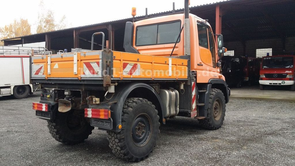 Unimog U 300 Kipper Zugmaschine Kommunalhydraulik U 500 400 U 300 Kipper Zugmaschine Kommunalhydraulik U 500 400 - Tiện ích/ Xe đặc dụng: hình 5 Unimog U 300 Kipper Zugmaschine Kommunalhydraulik U 500 400 U 300 Kipper Zugmaschine Kommunalhydraulik U 500 400 - Tiện ích/ Xe đặc dụng: hình 5