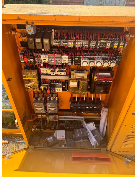 Liebherr 112EC-H - Cần cẩu tháp: hình 4 Liebherr 112EC-H - Cần cẩu tháp: hình 4