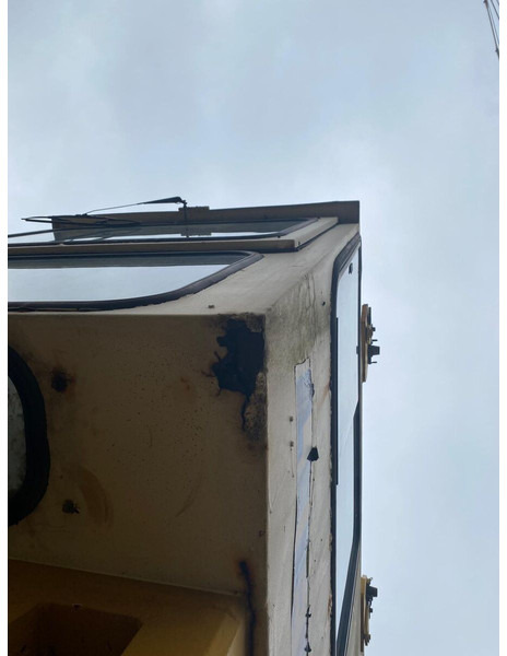 Liebherr 180EC-H10 - Cần cẩu tháp: hình 3 Liebherr 180EC-H10 - Cần cẩu tháp: hình 3