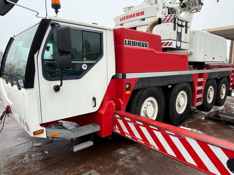 Liebherr LTM 1090-4.1 - Cần cẩu mọi địa hình: hình 1 Liebherr LTM 1090-4.1 - Cần cẩu mọi địa hình: hình 1