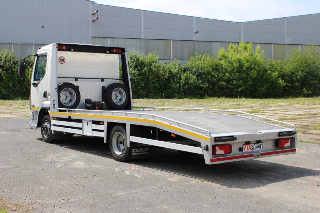 DAF FA LF 45.130 ODTAHOVÉ VOZIDLO - Xe tải kéo: hình 4 DAF FA LF 45.130 ODTAHOVÉ VOZIDLO - Xe tải kéo: hình 4