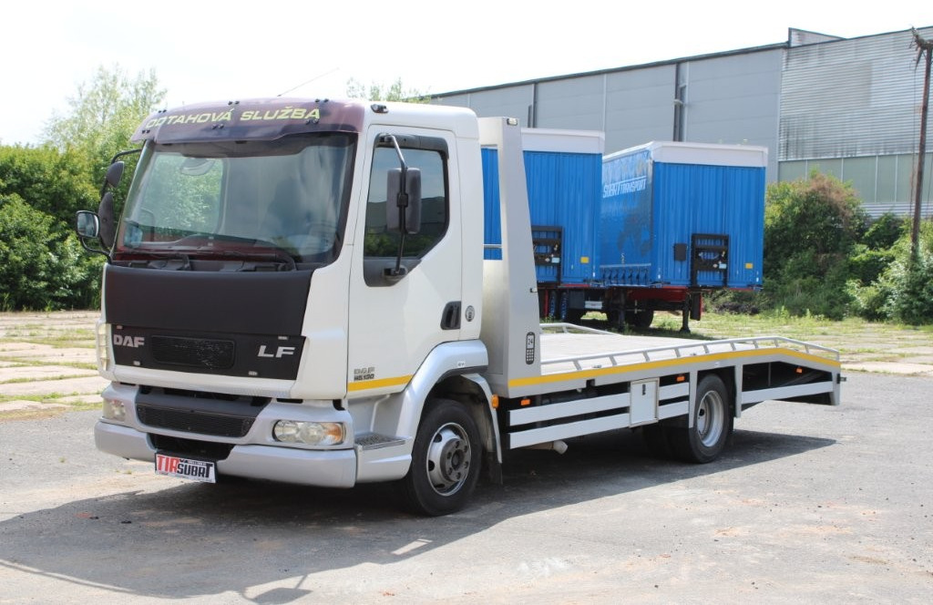 DAF FA LF 45.130 ODTAHOVÉ VOZIDLO - Xe tải kéo: hình 2 DAF FA LF 45.130 ODTAHOVÉ VOZIDLO - Xe tải kéo: hình 2
