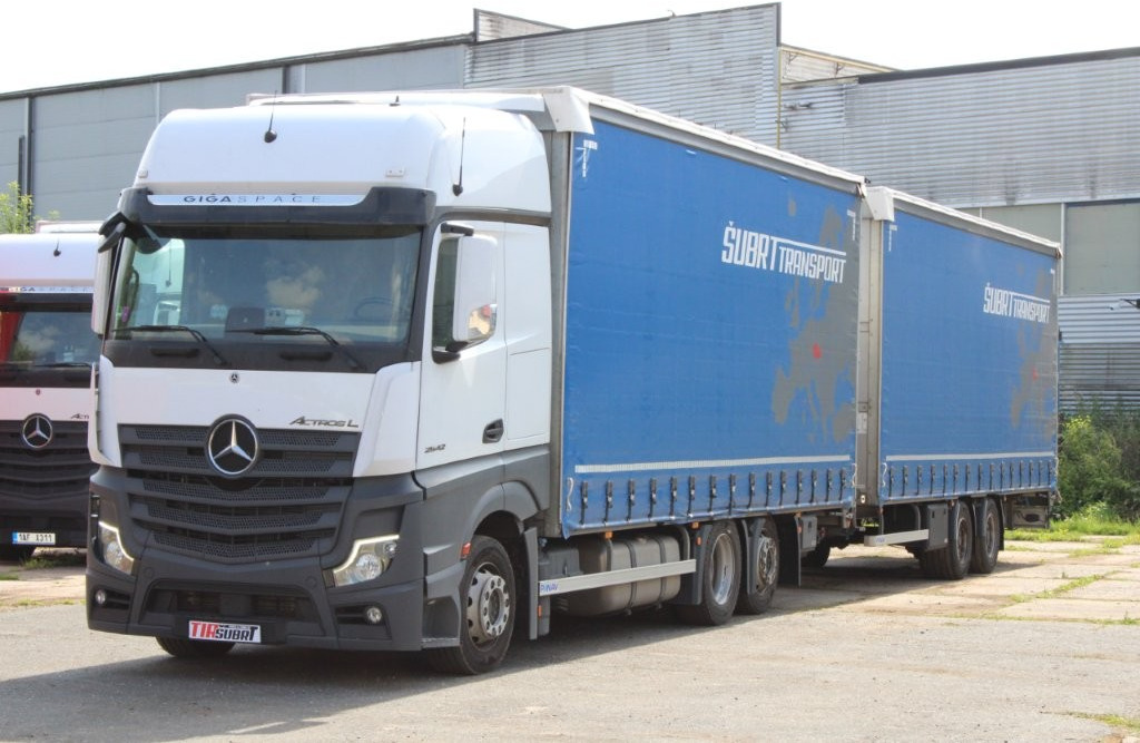 Mercedes-Benz Actros 2542 NAVIGACE + PANAV TVK 18 M (8,20m x 2,4 - Xe tải thùng mui bạt, Rơ moóc mui bạt: hình 4 Mercedes-Benz Actros 2542 NAVIGACE + PANAV TVK 18 M (8,20m x 2,4 - Xe tải thùng mui bạt, Rơ moóc mui bạt: hình 4
