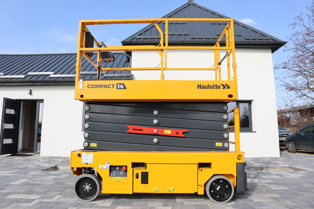 HAULOTTE Compact 14 - Máy nâng người hình kéo: hình 2 HAULOTTE Compact 14 - Máy nâng người hình kéo: hình 2