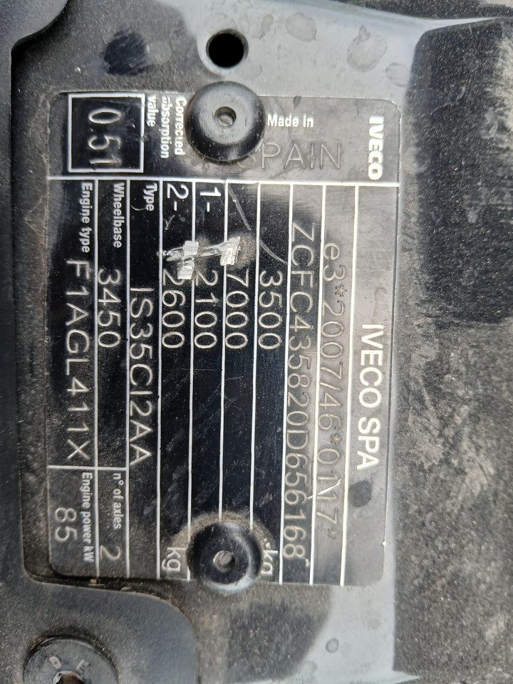 IVECO DAILY 35-120 - Xe cẩu tự hành: hình 2 IVECO DAILY 35-120 - Xe cẩu tự hành: hình 2