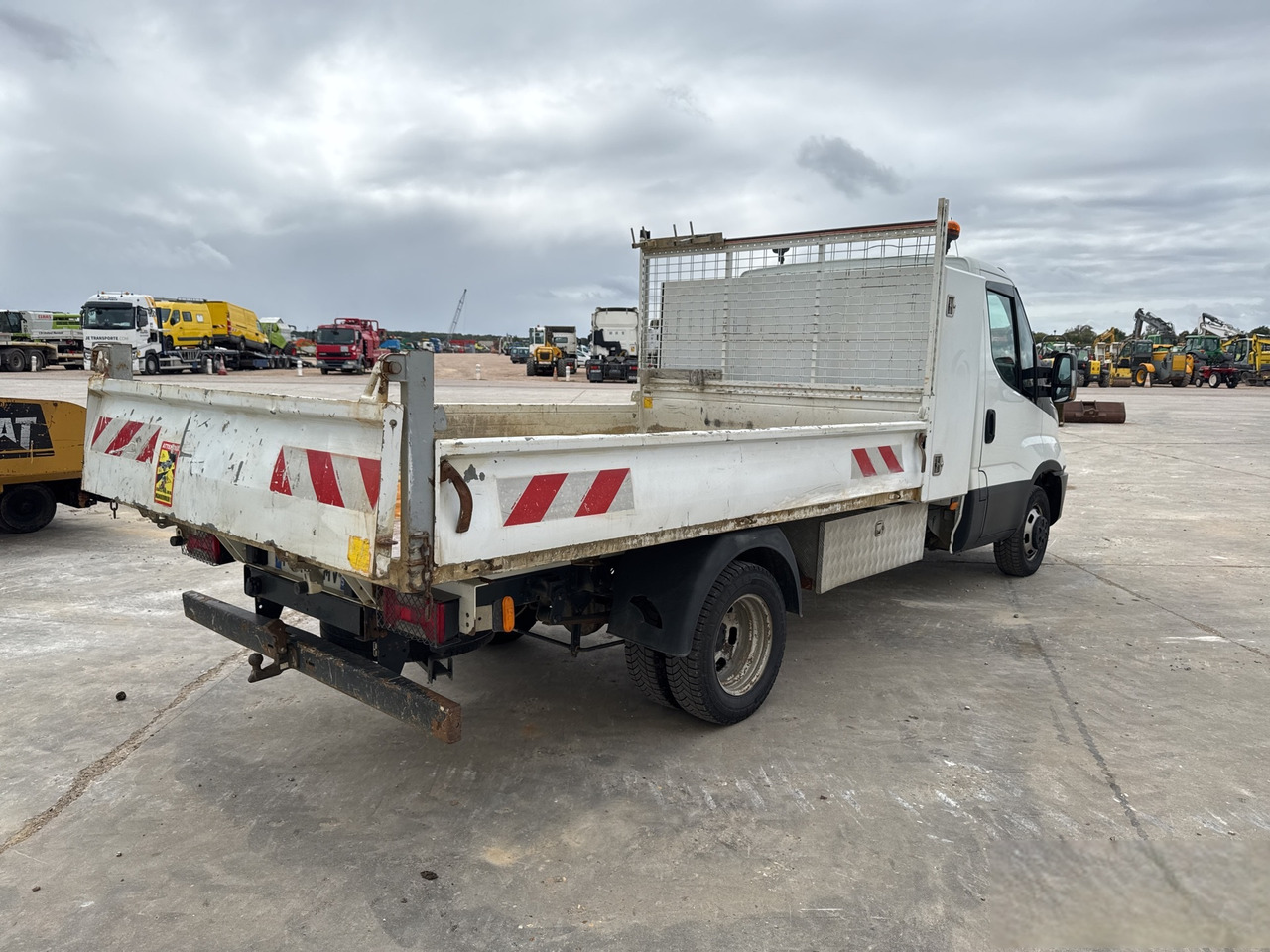 IVECO DAILY 35-150 - Xe ben nhỏ: hình 4 IVECO DAILY 35-150 - Xe ben nhỏ: hình 4