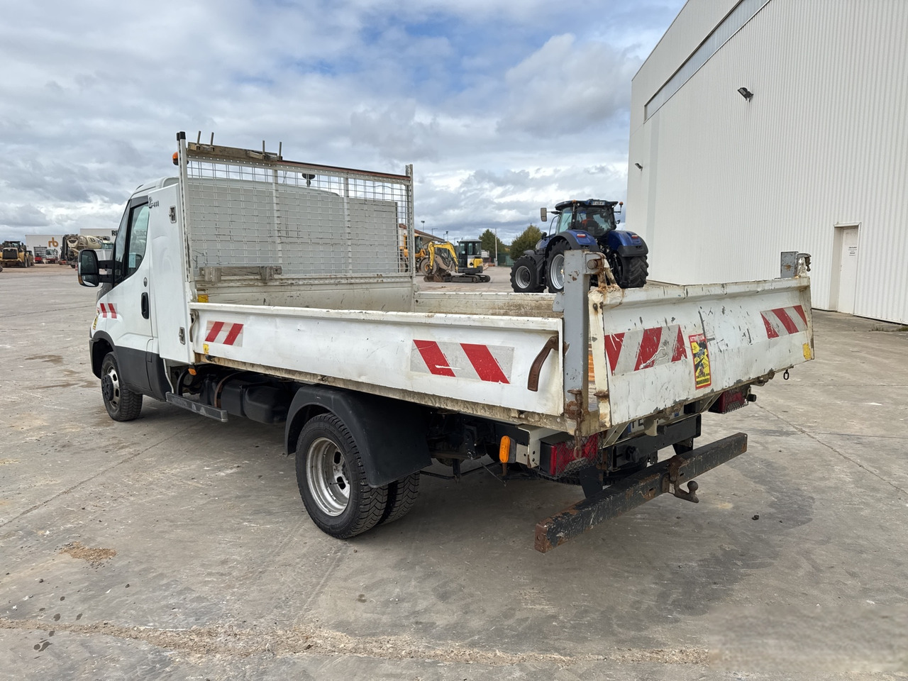 IVECO DAILY 35-150 - Xe ben nhỏ: hình 3 IVECO DAILY 35-150 - Xe ben nhỏ: hình 3