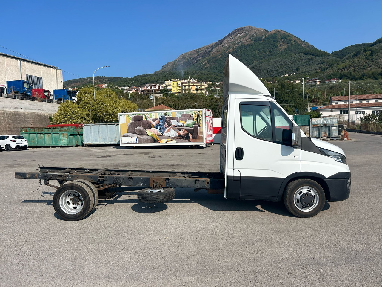 Xe cẩu tự hành IVECO DAILY 35C15: hình 12