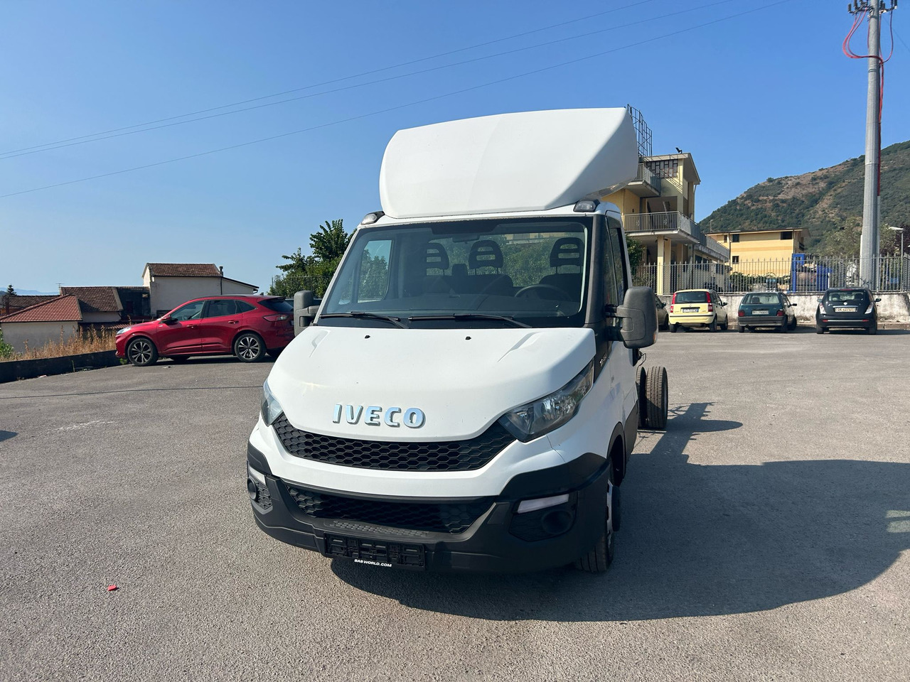 IVECO DAILY 35C15 - Xe van chở hàng: hình 4 IVECO DAILY 35C15 - Xe van chở hàng: hình 4