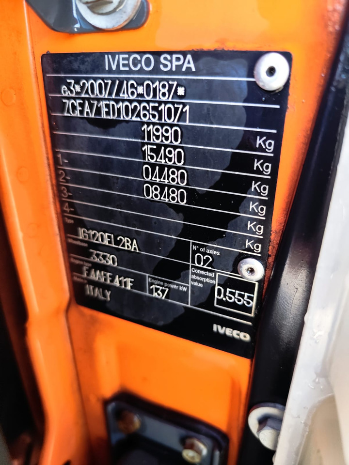 IVECO EUROCARGO 120-190L - Xe tải khung gầm: hình 2 IVECO EUROCARGO 120-190L - Xe tải khung gầm: hình 2