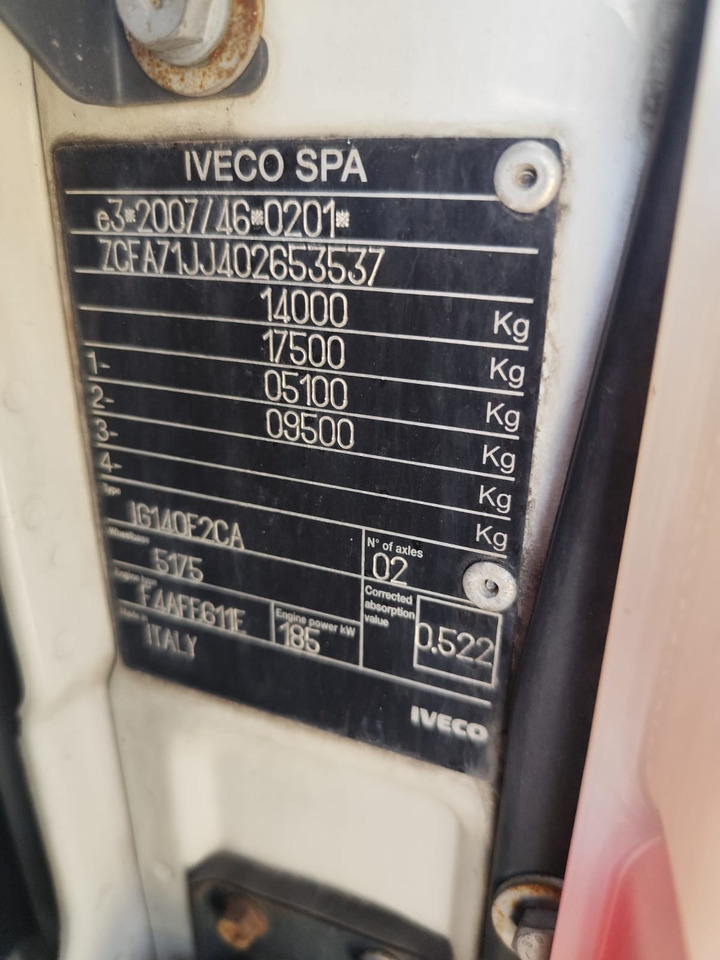 IVECO EUROCARGO 140-250 - Xe cẩu tự hành: hình 5 IVECO EUROCARGO 140-250 - Xe cẩu tự hành: hình 5