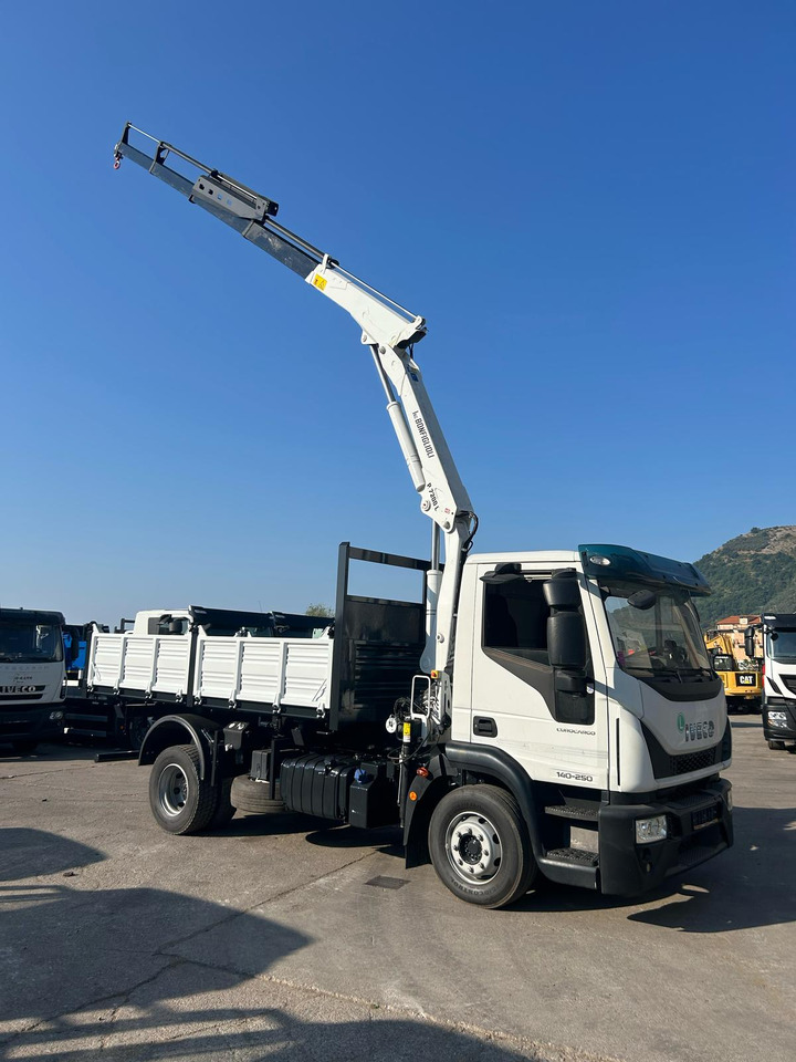 Xe cẩu tự hành IVECO EUROCARGO 140-250: hình 29
