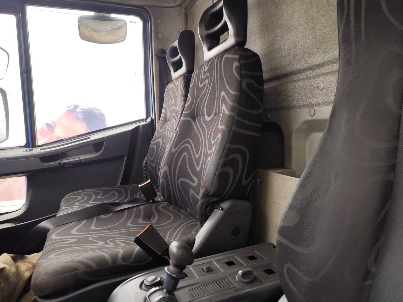 IVECO EUROCARGO 140E25 - Xe ben: hình 4 IVECO EUROCARGO 140E25 - Xe ben: hình 4