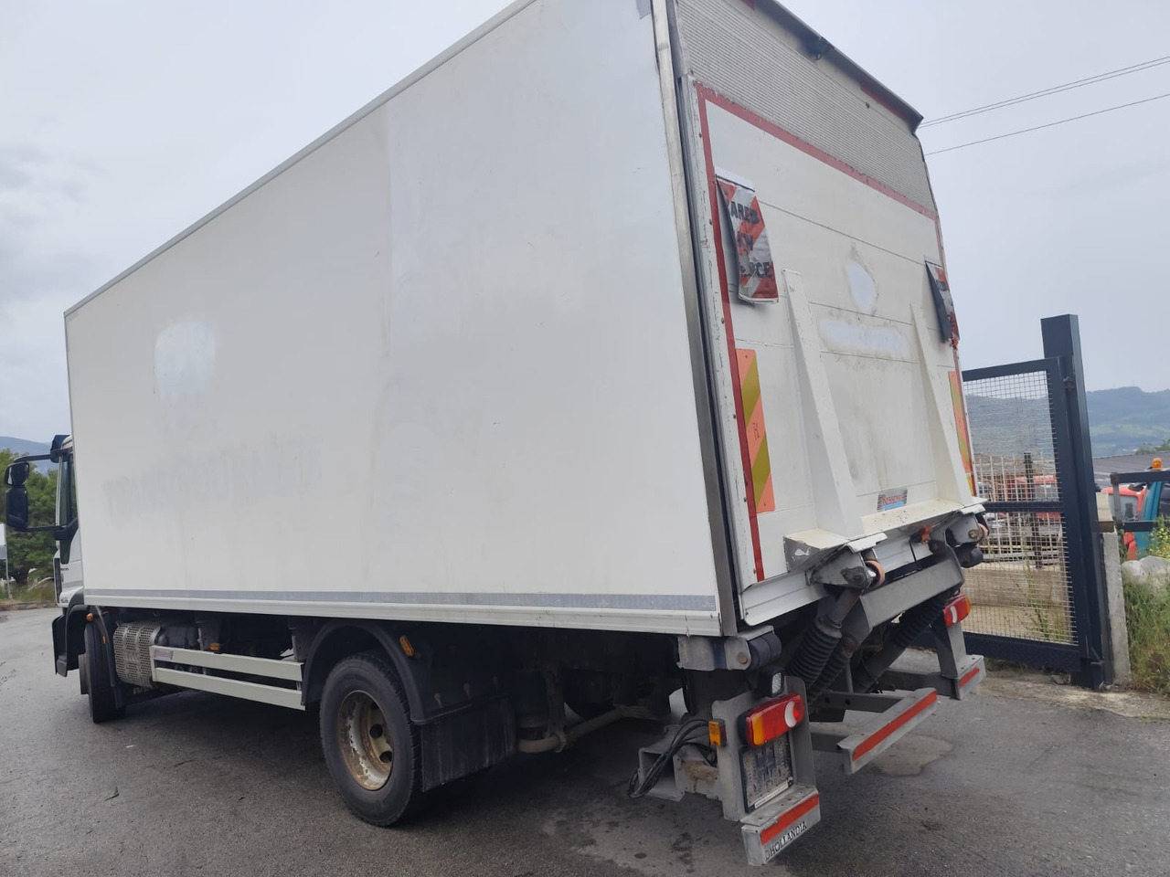 IVECO EUROCARGO 160-280 - Xe tải hộp, Xe cẩu tự hành: hình 4 IVECO EUROCARGO 160-280 - Xe tải hộp, Xe cẩu tự hành: hình 4